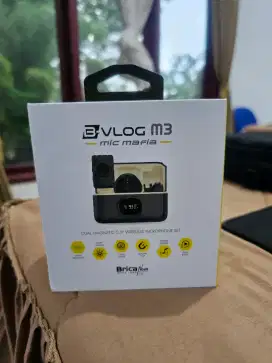 Mic Brica B-VLOG M3 Dual Magnetic Clip Wireless
Microphone