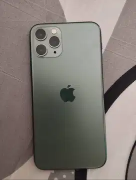 Iphone 11promax 256gb masi mulus pemakaian sndiri