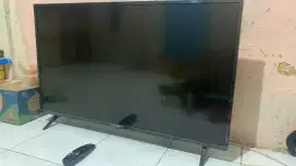 dijual cepat tv merk lg 45 inci.