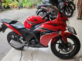 Cbr 150 build up merah 2011 Gbm