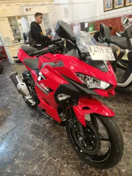 DP 3 JT  NINJA 250 FI 2023 MASIH MULUS KTP DAERAH BISA KREDIT