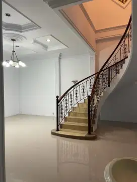 Rumah 2 Lantai 12x15 Sunter Bisma hadap Utara Siap Huni