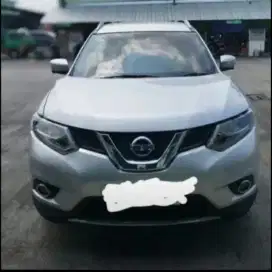 NISSAN X-TRAIL 2.5 CVT LOW KM THN 2015 AUTOMATIC (A/T)