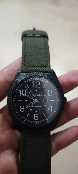 Jam Classis Rip Curl Hijau Army