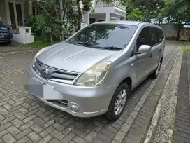 NISSAN GRAND LIVINA 1.5 SV MATIC 2012