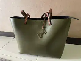 TAS HUSHPUPPIES 500K AJA