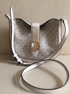 Micheal Kors Gabby Small Hobo