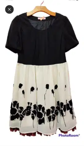 Midi Dress / Dress