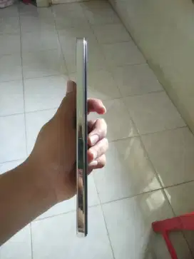 Vivo v40 lite 4G  full set ram 8/128 masih mulus