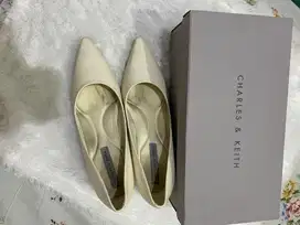 Heels Wanita Charles & Keith Size 38 Original Counter Pakuwon Mall