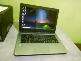 Laptop Asus X44U