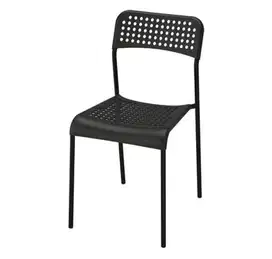 Kursi ikea warna hitam