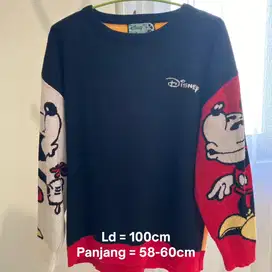 Sweater mickey disney bahan rajut