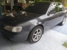 toyota corolla th 99 matic, 28 jt nego