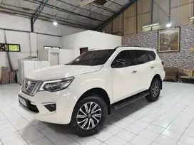 Nissan TERRA VL 2.5 Diesel AT 2019 Putih