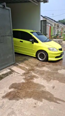 Di jual Honda city 2005