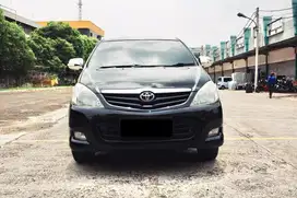 Kijang Innova G At 2010