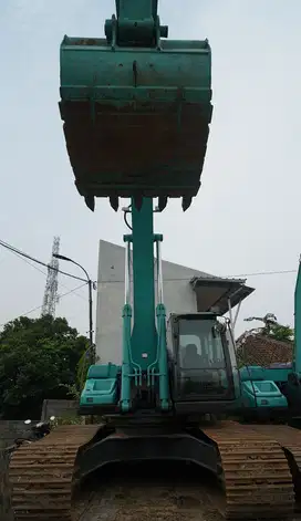 Dijual Excavator Kobelco SK330-10 Tahun 2017