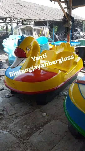 sepeda air angsa mini atau kecil,sepeda air goes,bebek bebekan