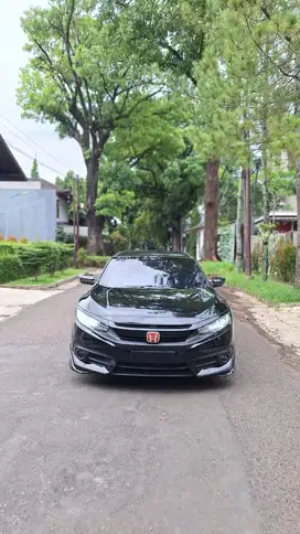 Honda Civic 2016 Bensin