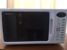 Microwave Oven National NN S557WF