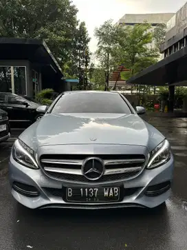 DIJUAL BU UNDERMARKET BOLEH CHECK OLX! Mercedes-Benz C200 2015 Bensin