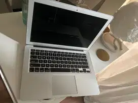 Macbook Air 13 2013 4/256