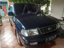 Kijang Lgx 1.8 MT-2000 jual cepat