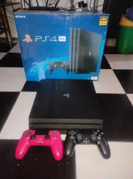 PS4 Pro 1TB Fullset