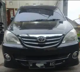 Toyota Avanza 2010 Bensin