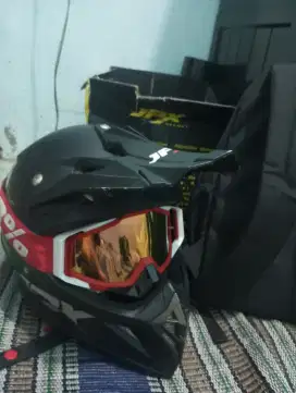 Helm JPX helmet