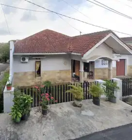 Rumah Dijual Banyumanik Dekat Pasar Damar