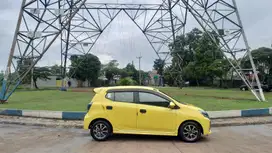 Daihatsu Ayla R at 2022 km 14rb record