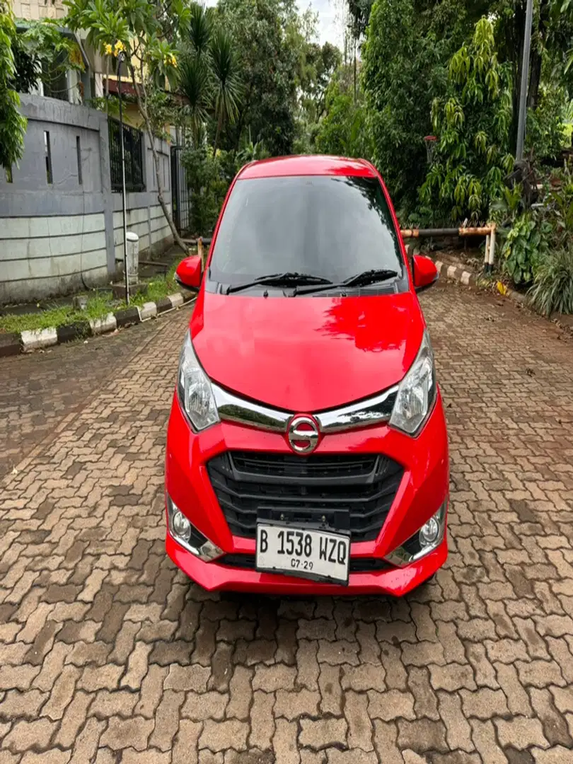 Daihatsu sigra R deluxe 2019