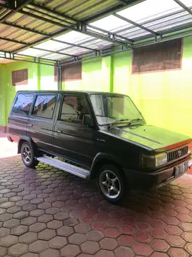 Toyota Kijang Grand Extra 1995