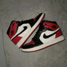 Size 44 sepatu nike air jordan original retro 1 sneakers