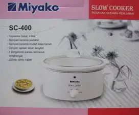 Slow cooker Miyako 3 Liter
