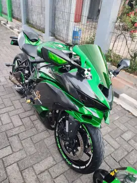 Kawasaki ZX25R 2024 Limited edition