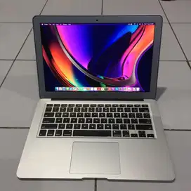 Apple MacBook Air 13 inchi 2015