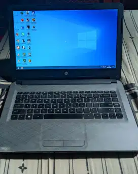 Laptop HP amd a8 4/500
