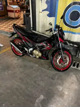 Satria FU 150 SE spesial edition merah hitam