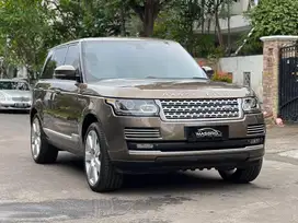 Range Rover Vogue 5.0 Autobio 2013 17rb Miles Tangan pertama full opt