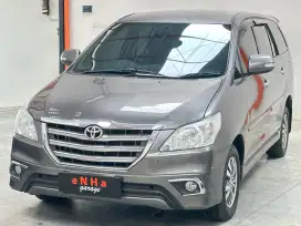 Toyota Innova V diesel matic 2014