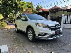 PROMO Honda CRV 2.0 2015 Facelift Matic putih 2000 cc CR-V SUV