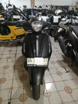 Yamaha grand filano 125 cc 2024 hitam