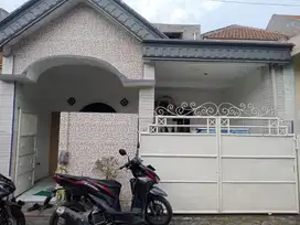 Rumah Dijual 1,5 Lantai dekat Waru di Sidoarjo