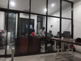 Di cari karyawan/ti untuk live streaming marketplace dan media social