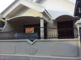 DISEWAKAN RUMAH TENGAH KOTA MADIUN