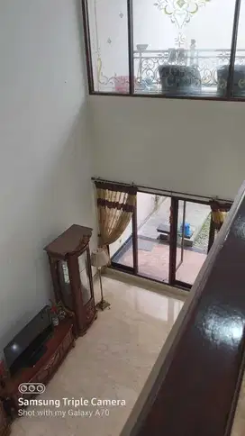 Rumah Lantai Marmer Cluster Tiara Di Phg Gading Serpong