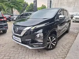 TDP 22JT Nissan Livina 1.5 New VL Bensin-AT 2022 Hitam